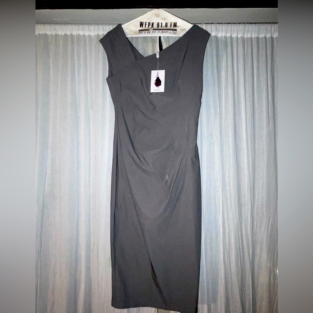 Gray fitted dress Lg, back slit, side pleats on bodice, asymmetrical neckline